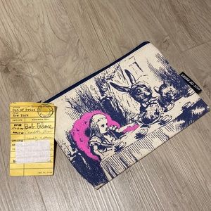 NWT Out of Print Alice in Wonderland Zipper Pouch